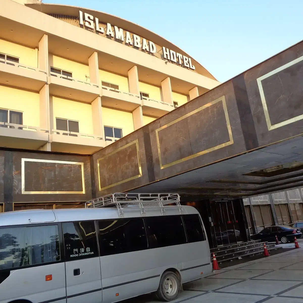 Escorts in Hotel G6 Islamabad