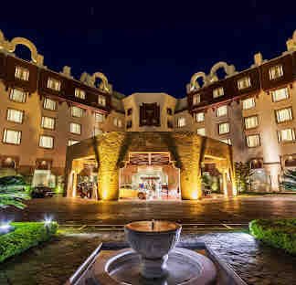 Escorts in Hotel Serena Islamabad
